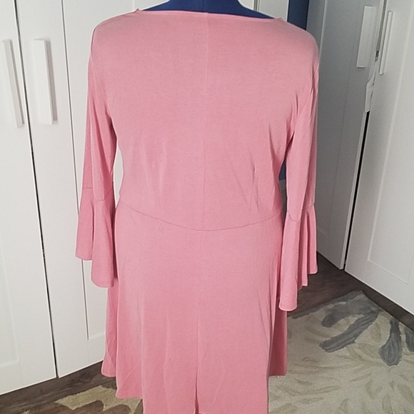 Dress - Picture 2 of 6